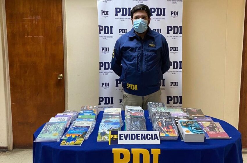  PDI incautó más de 50 libros en local de Puerto Natales