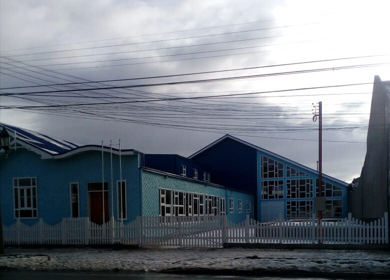 Club Deportivo Natales aclara que la obra tiene múltiples deficiencias y reparos y que se encuentran en conversaciones con el alcalde Fernando Paredes