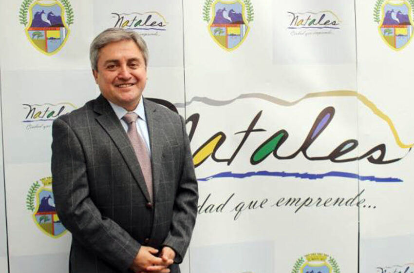  Alcalde Daniel Jadue señala que oferta de licitación de Itelecom para el proceso que llevó el municipio de Natales, era la más cara de todas las presentadas. Por su parte, Fernando Paredes, de vacaciones