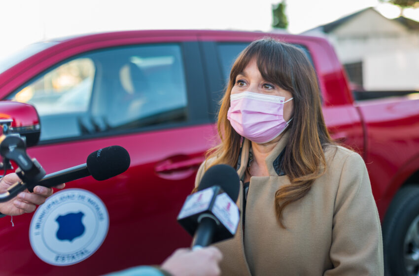  MUNICIPIO DE NATALES ADQUIERE DOS CAMIONETAS Y UNA MÁQUINA DE PINTADO DE CALLES PARA LOS DEPARTAMENTOS DE INSPECCIÓN Y TRÁNSITO