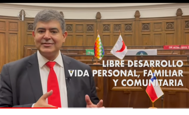  Mauricio Daza explica el Derecho a la Vivienda en la Nueva Constitución