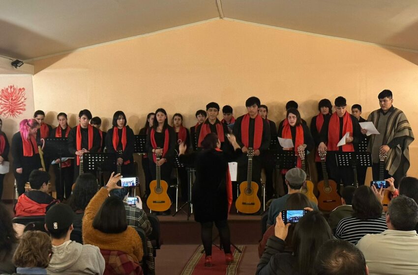  En Puerto Natales en dos actividades se homenajeó a Víctor Jara