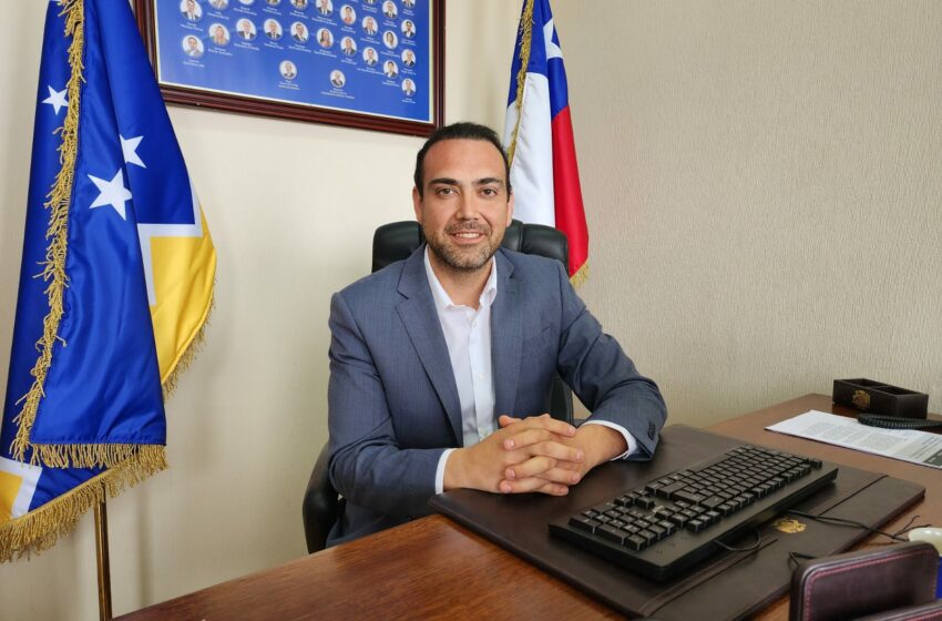  Senador Bianchi y negativa a decretar feriado el 21 de septiembre en Magallanes y Chiloé: “el Presidente Boric es un irrespetuoso, ignorante y no tiene palabra”