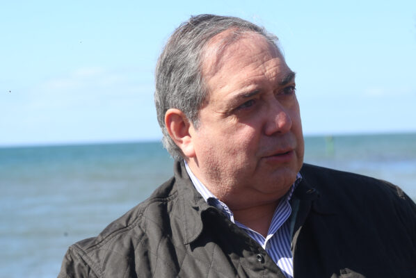  Diputado Carlos Bianchi pidió “no aplicar” los Slep en Punta Arenas y Natales en 2024