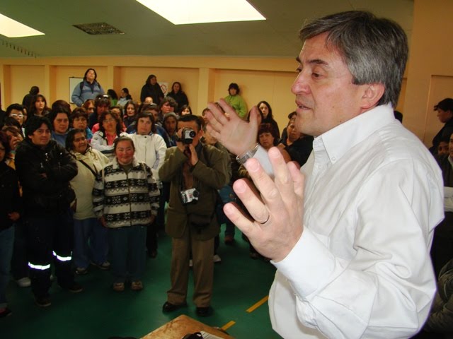  Natales: Ex alcalde continúa con  reclusión domiciliaria total