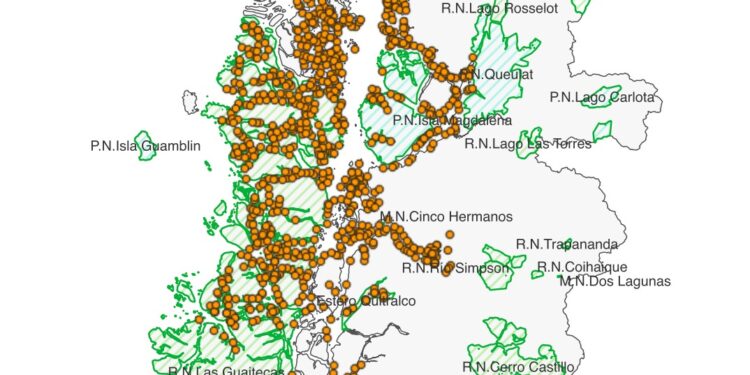  Expansión salmonera en ECMPOs, CRUBC y el Mundo al Revés del Litoral de Aisén