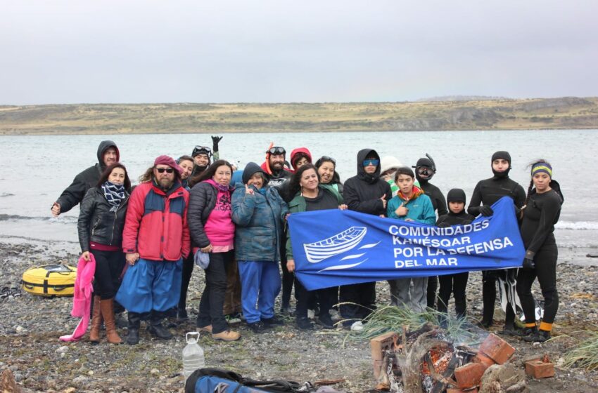  Comunidad Kawesqar rechaza intervención de industria salmonera que intenta desproteger Reserva Nacional en la Patagonia