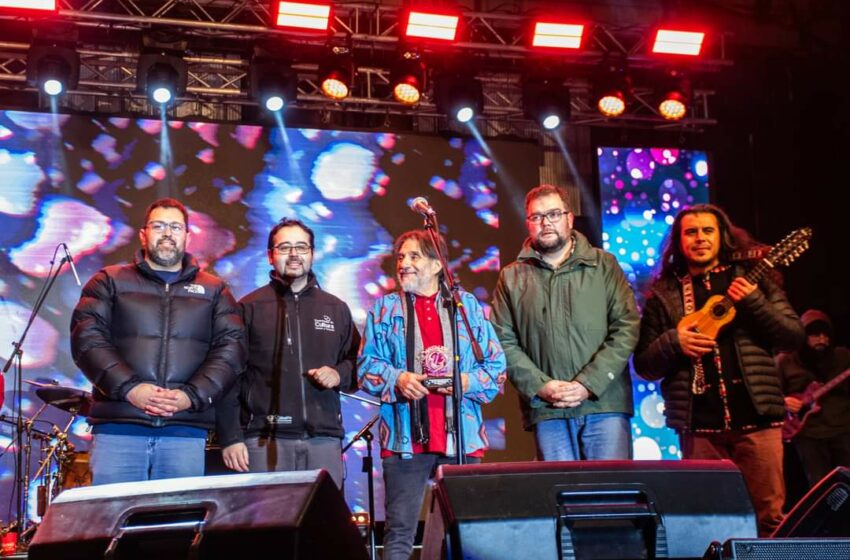  Junto a “Sol y lluvia” Natales dio la bienvenida a sus 113 años