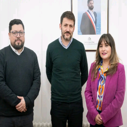  Alcaldesa de Natales le manifestó a Ministro de Energía preocupación por alza de tarifa de la luz