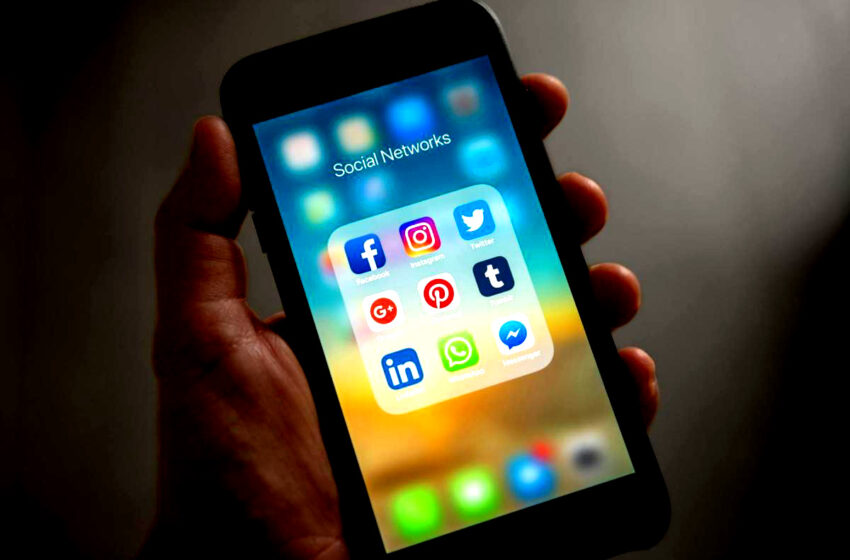  “La moda en la política actual, la independencia, la victimización y el ataque digital sin tregua ni pudor”