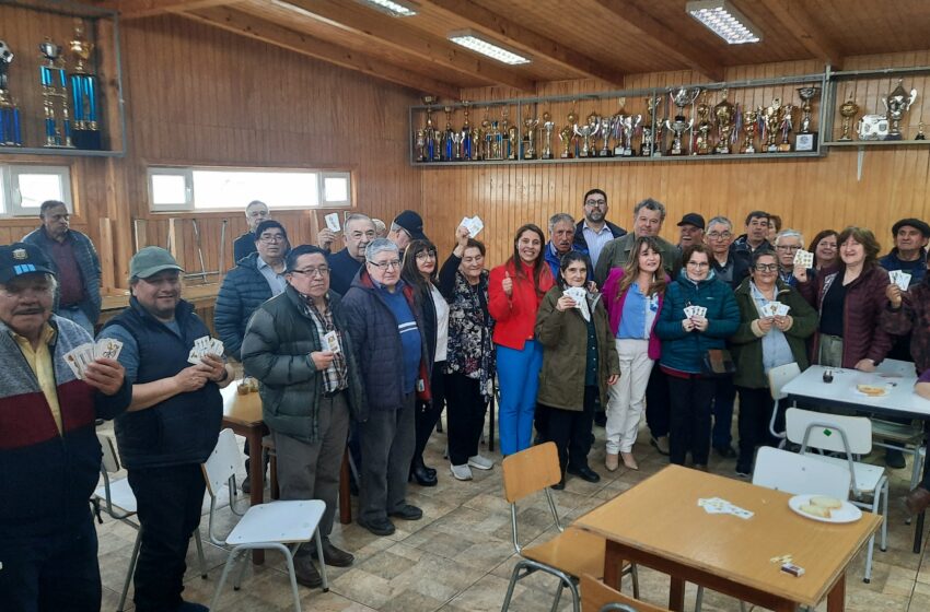  CON “QUIERO VALE CUATRO” Y CON MUCHOS “ENVIDOS” SE REALIZÓ CAMPEONATO DE TRUCO DE LOS GRANDES EN LA COMUNA DE NATALES