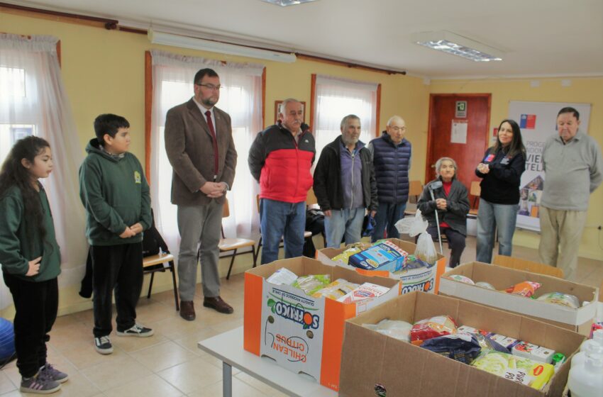  DPP DE ÚLTIMA ESPERANZA DESTACA APORTE SOLIDARIO DE ESCUELA BAUDILIA AVENDAÑO A PERSONAS MAYORES DE VIVIENDAS TUTELADAS I