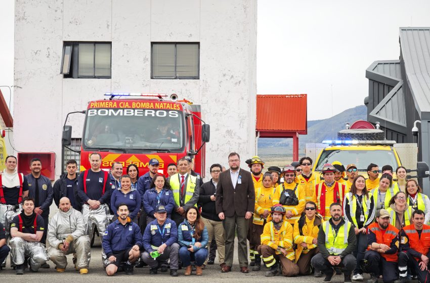  SIMULACRO DE ACCIDENTE AÉREO EN EL AERÓDROMO DE PUERTO NATALES FORTALECE LA COORDINACIÓN ENTRE INSTITUCIONES