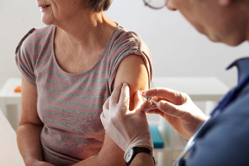  Vacunación contra la influenza buscar inmunizar al 85% de la población